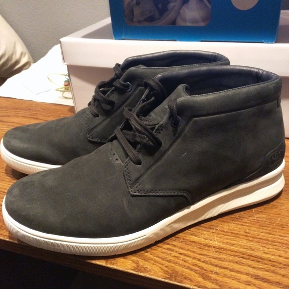 Caterpillar Men's Theorem Fashion Boot - Picture 5 of 6